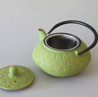 Iron Tea Pot, Cherry Blossom