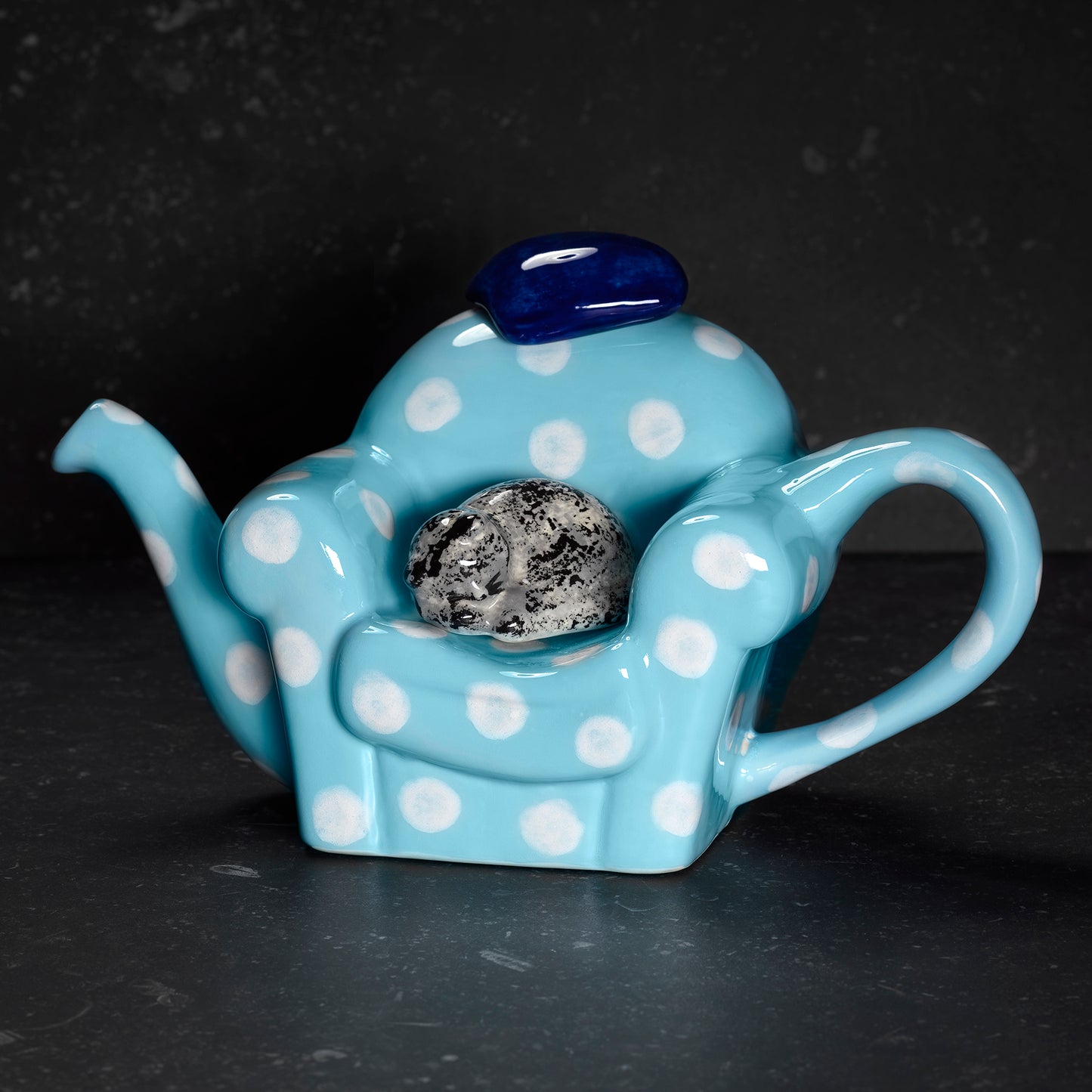 CAT AT REST TEAPOT