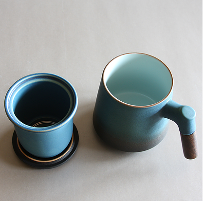 Blue Mug/Wooden Handle with strainer