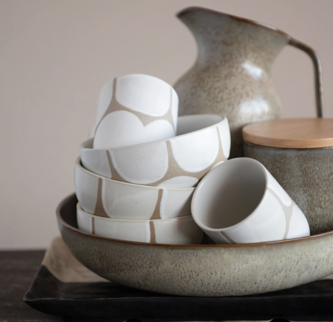 Hand-Painted Stoneware Cup with Scallop Design