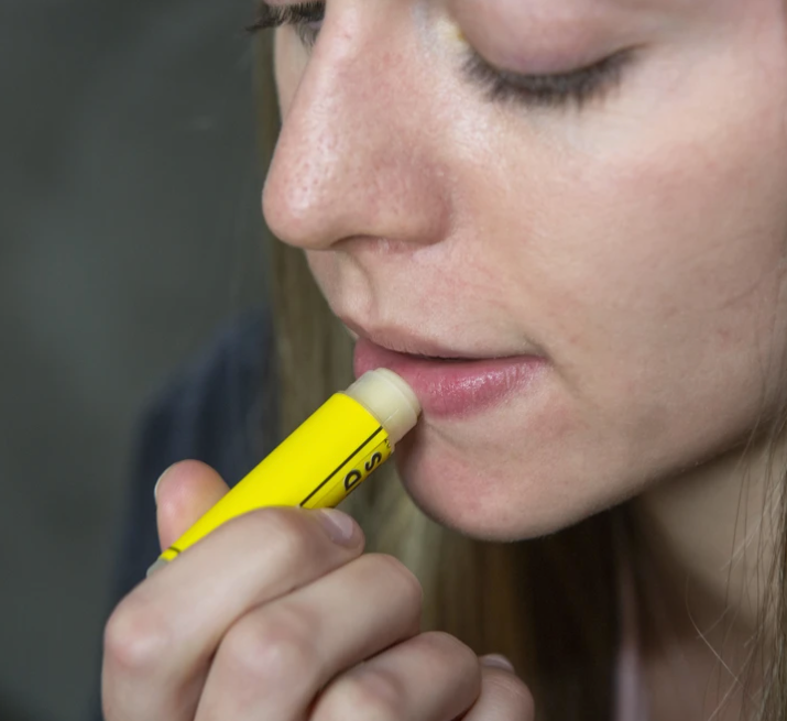 Lip Balm Kit. DIY BEESWAX