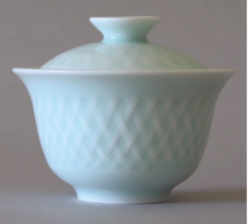 Gaiwan Mesh Patterns, Light Blue