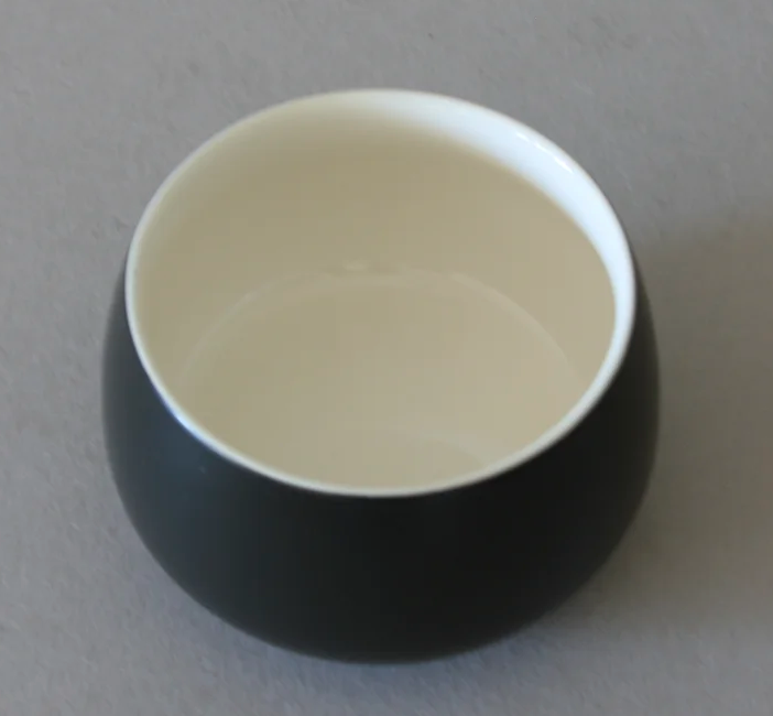 Black Side Handle Tea pot & 2 Cups