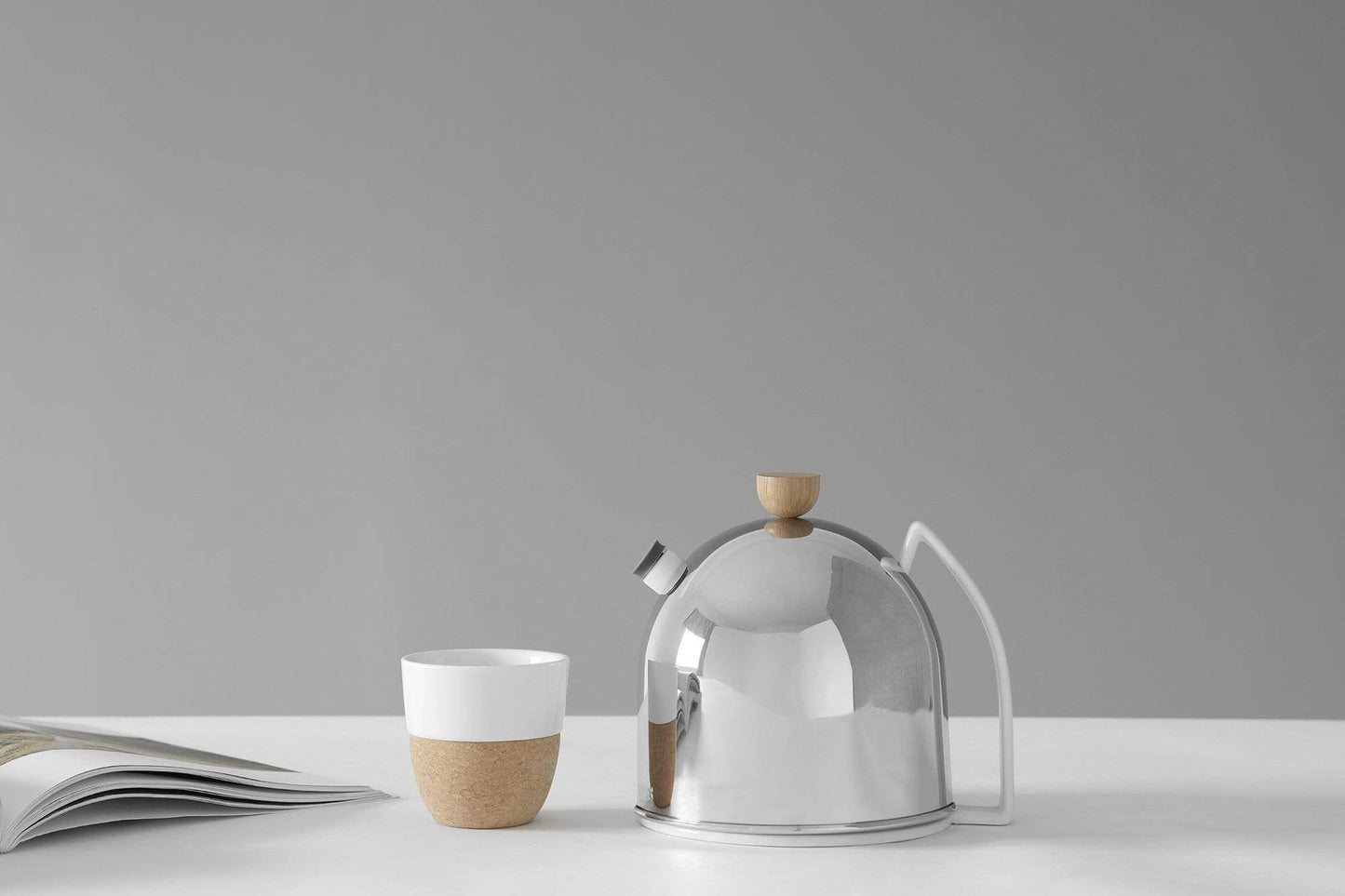 Teapot w/ Cosy Thomas 44 OZ