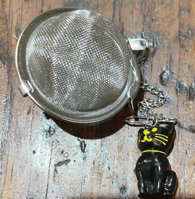 Tea Ball Cat Filou