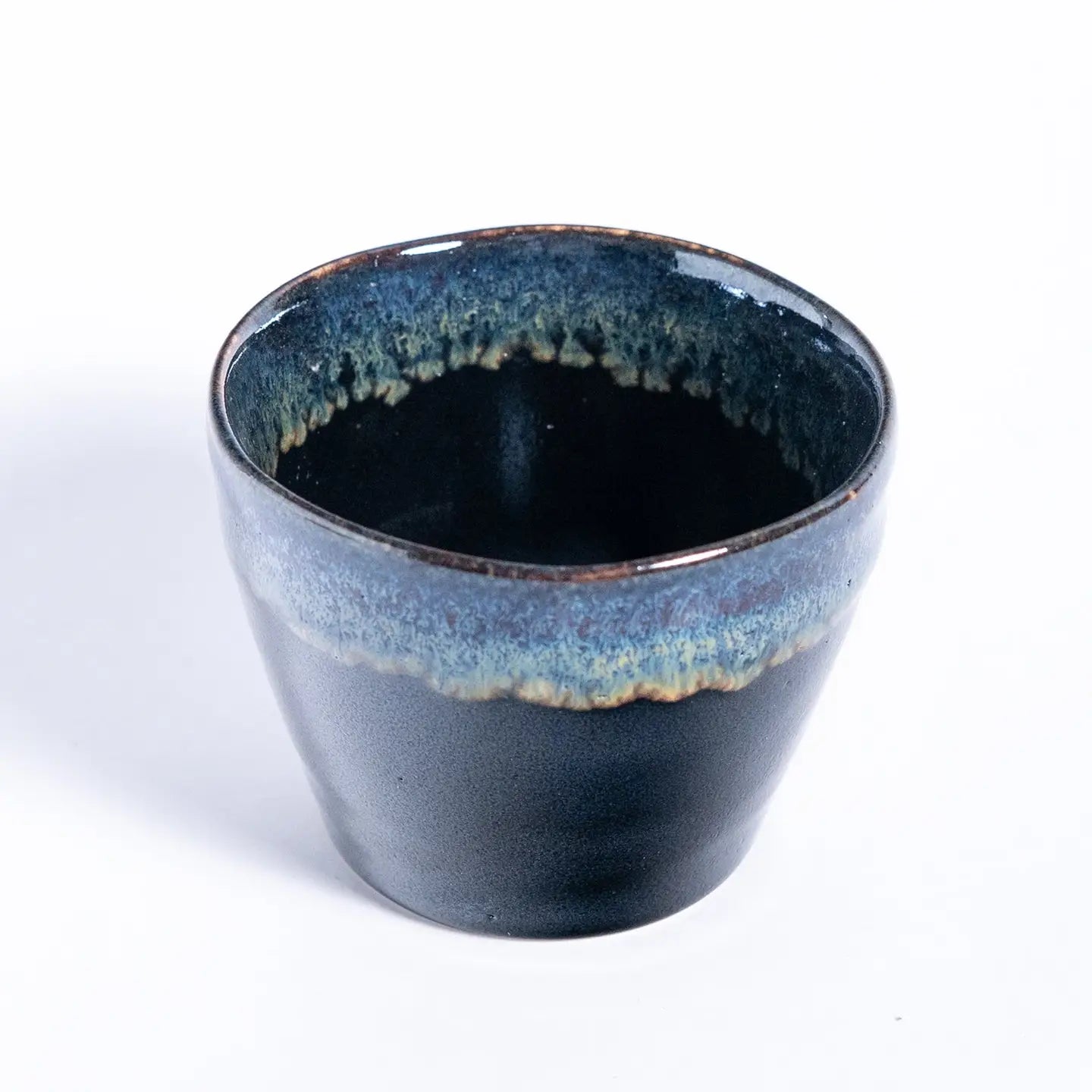 Soba Choko Cup – 8 oz, Tenmoku Shironagashi