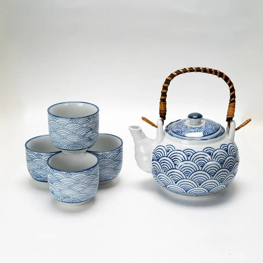 Japanese Seikaiha Waves Tea Set 22oz Tea Pot with 4 Cups