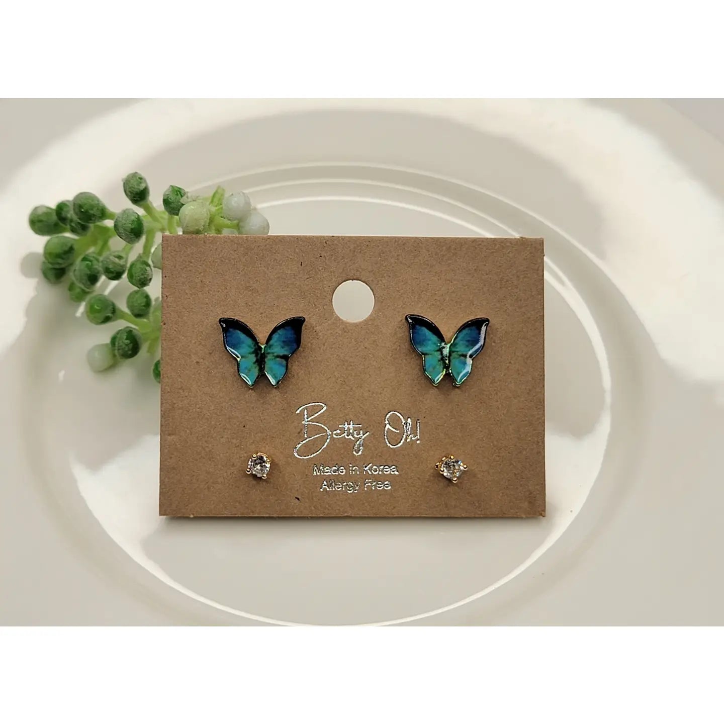 Earrings By Betty Oh!