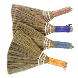 Hand Duster - Brush.   4 colors ( TAG)