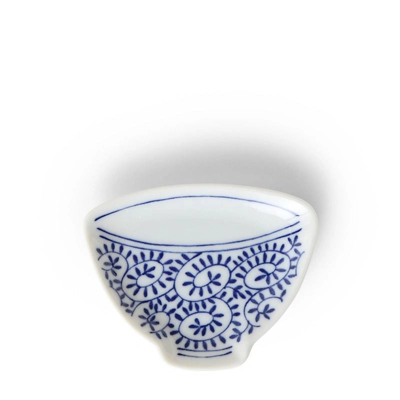 Mini Plate 3.75" Blue & White Teacup Karakusa