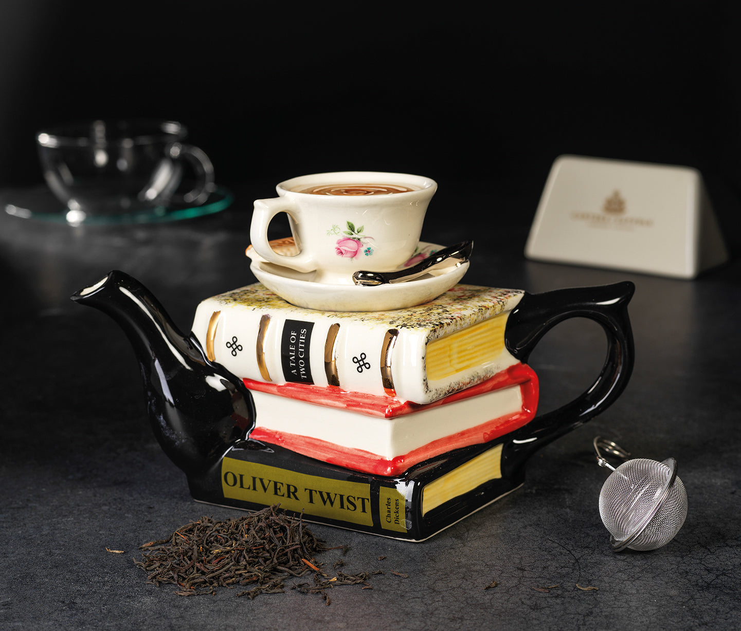 TEAPOT BOOKS & TEA (Dickens)