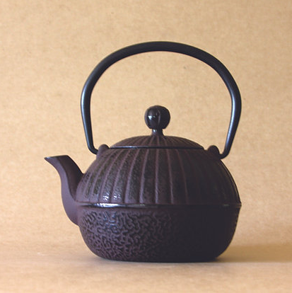 Iron Tea Pot, Brown  Eastern Elm