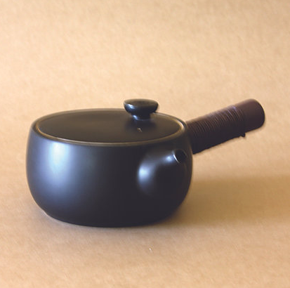 Black Side Handle Tea pot
