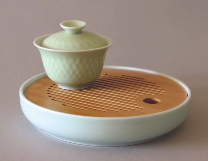 Circle Tea Boat, Ceramic & Bamboo, Celadon (S)