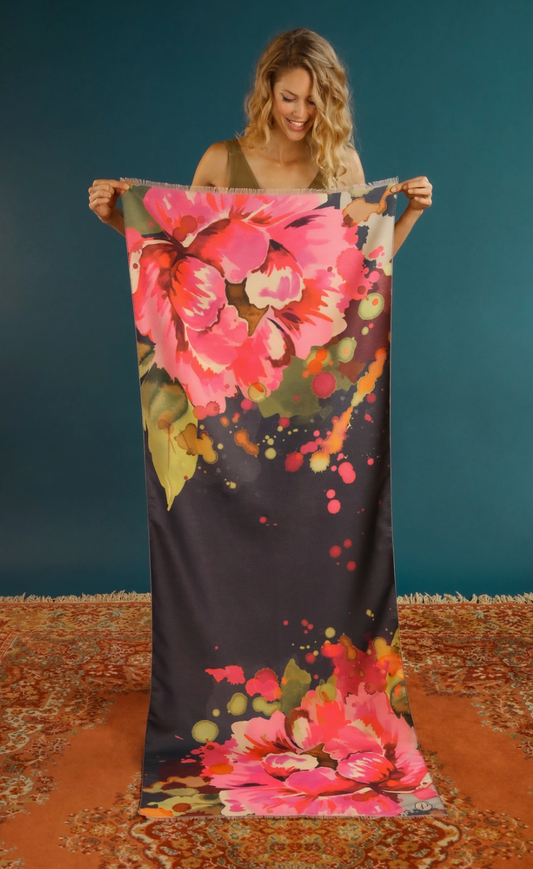 Scarf Luxurious Painted Peony