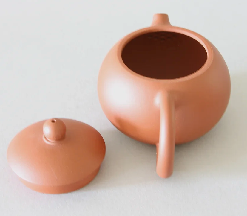 Yixing Round Red Tea Pot & 2 Cups (M)