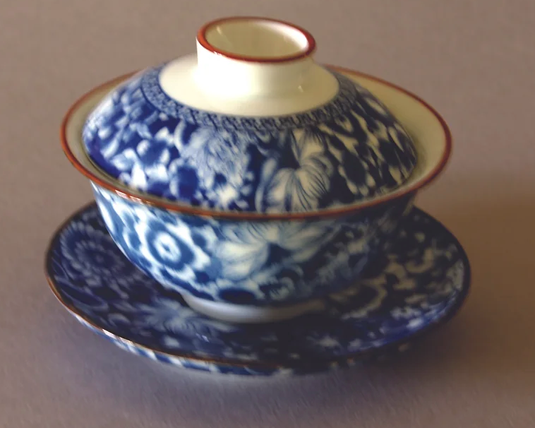 Coral Gaiwan, 2 Cups and Saucer. Stripes