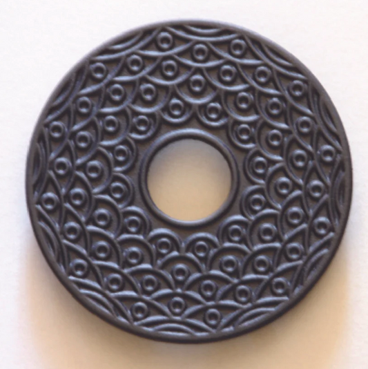 Iron Trivet, Circles