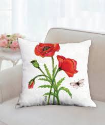 Throw Pillow Poppy