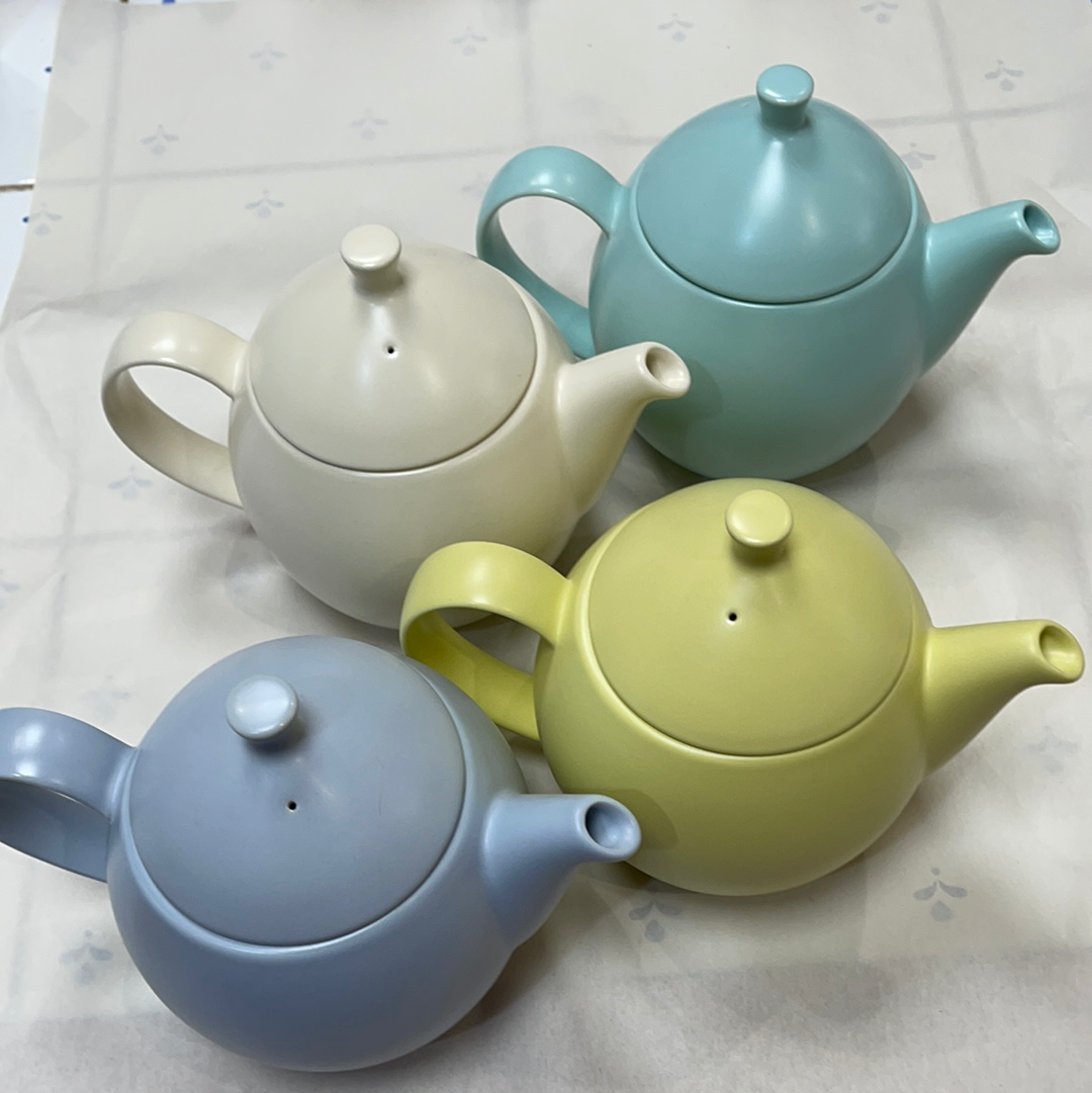 Teapot Dew FORLIFE 32 oz with strainer